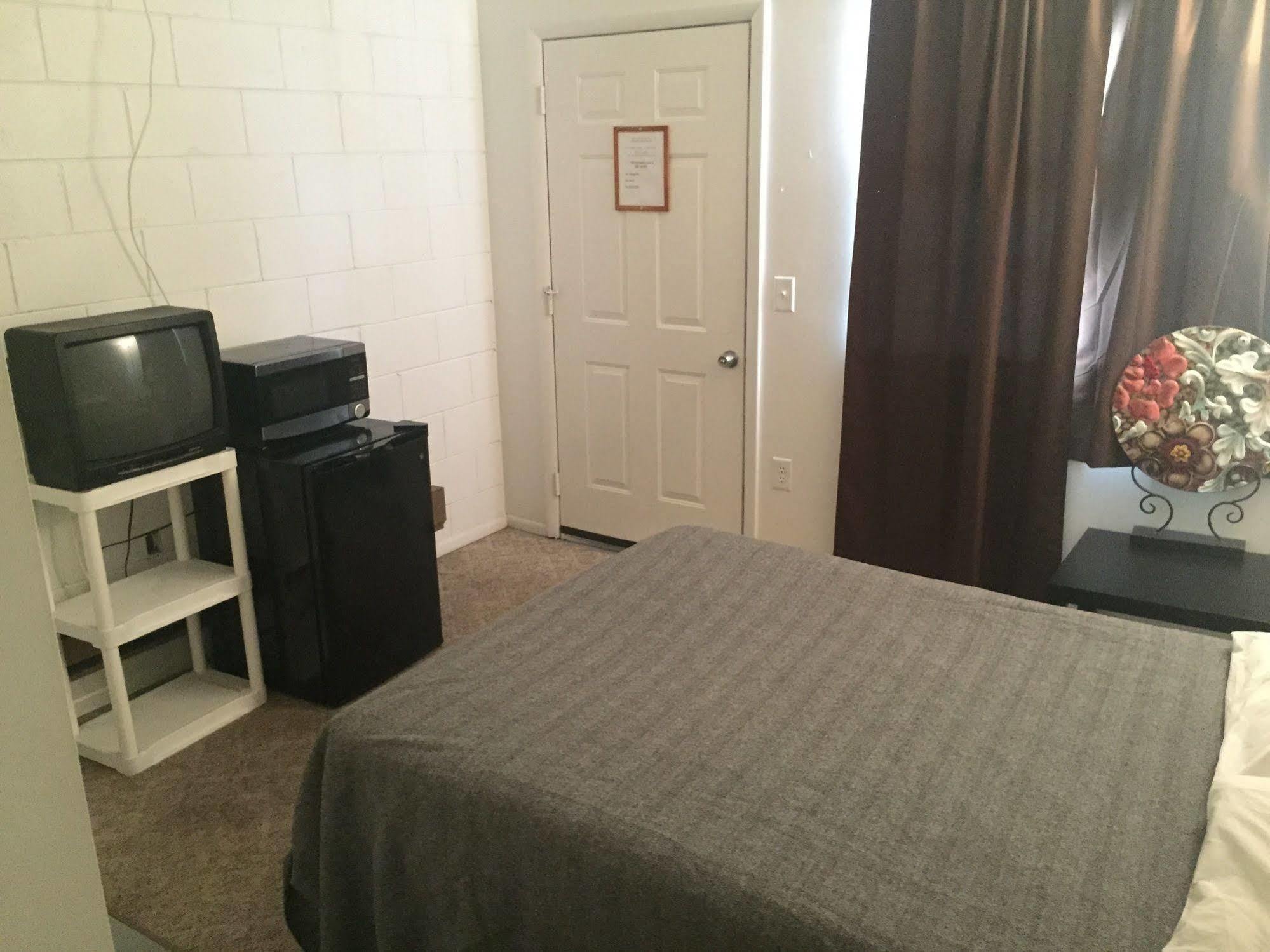 הומוססה Three Rivers Motel מראה חיצוני תמונה