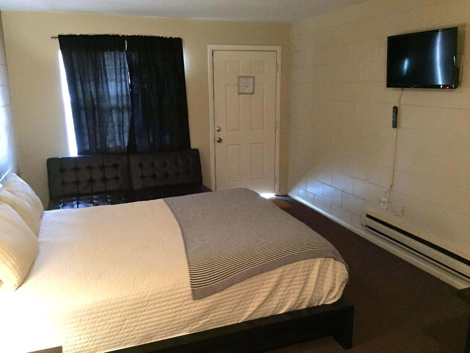 הומוססה Three Rivers Motel מראה חיצוני תמונה