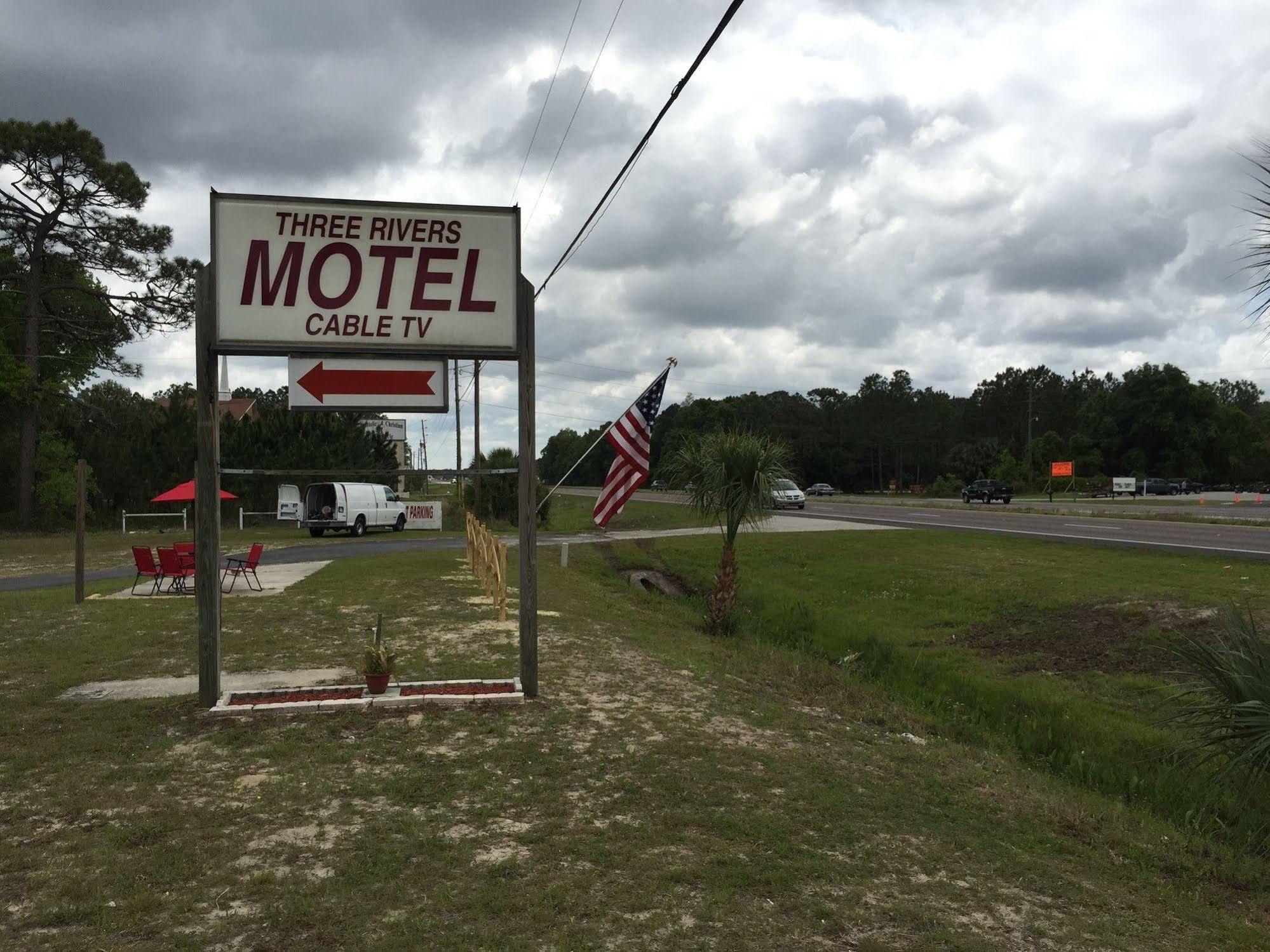 הומוססה Three Rivers Motel מראה חיצוני תמונה